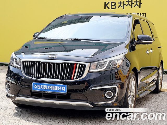 Kia Carnival Gasoline 7-seater Limousine President — пробег 96 010 км — фото 2 из 5