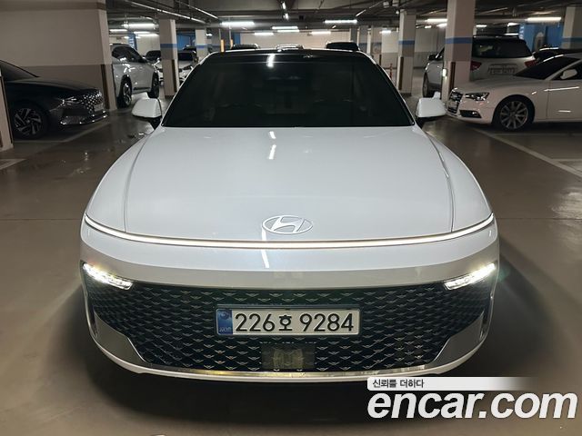 Hyundai Grandeur Exclusvie — пробег 650 км — фото 1 из 5