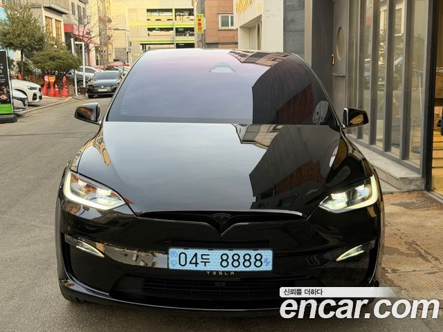 Tesla Model X Plaid — пробег 1 900 км — фото 1 из 5