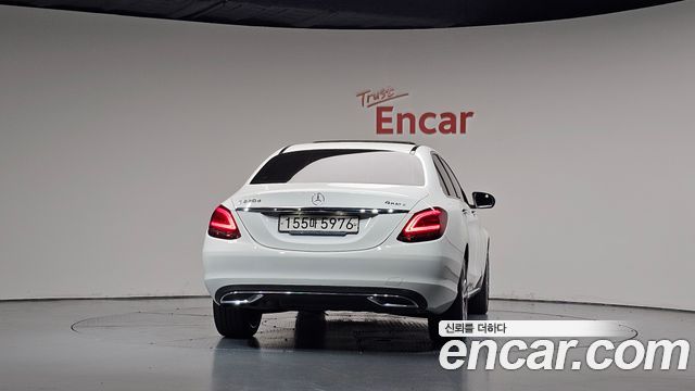 Mercedes-Benz C-Class из Кореи Encar