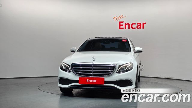 Mercedes-Benz E-Class из Кореи Encar