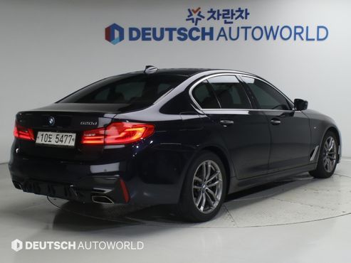 BMW 5-Series 520d xDrive M Sport Package Plus — пробег 163 222 км — фото 4 из 5