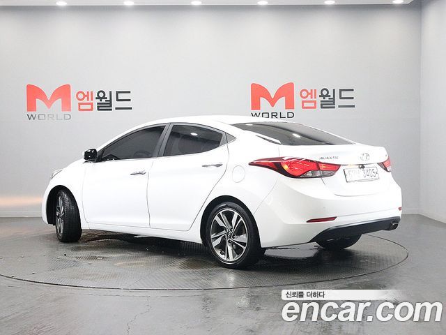 Hyundai AVANTE 1.6 GDi Premium Standard — пробег 130 998 км — фото 4 из 5