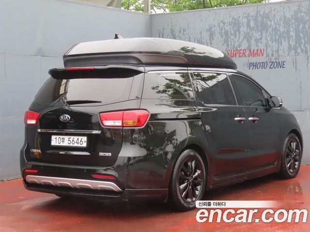 Kia Carnival из Кореи Encar