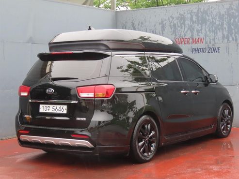 Kia Carnival 9-seater Noblesse — пробег 164 208 км — фото 3 из 5