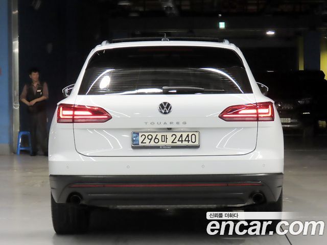 Volkswagen Touareg 3.0 TDI Premium — пробег 78 658 км — фото 4 из 5