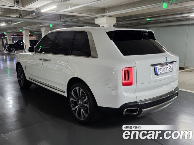 Rolls-Royce Cullinan из Кореи Encar