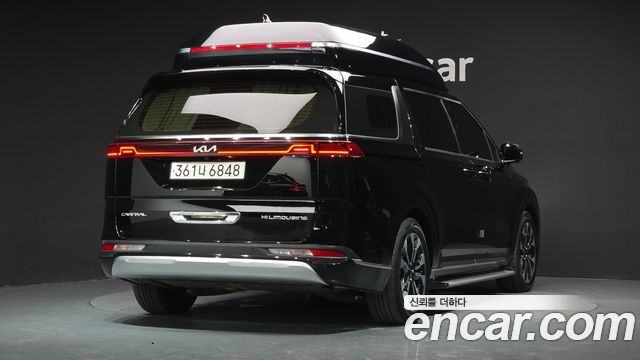 Kia Carnival Gasoline 4-Seater Hi-Limousine Signature — пробег 77 714 км — фото 2 из 5