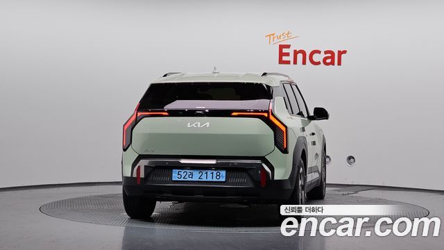 Kia EV3 из Кореи Encar