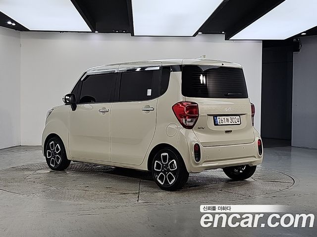 Kia RAY Best Selection — пробег 10 772 км — фото 3 из 5