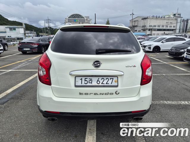 Ssangyong KORANDO 2.0 CVT 4WD Deluxe — пробег 182 847 км — фото 3 из 5