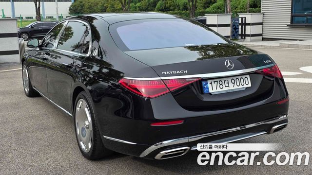 Mercedes-Benz S-Class Maybach S580 4MATIC — пробег 110 000 км — фото 4 из 5