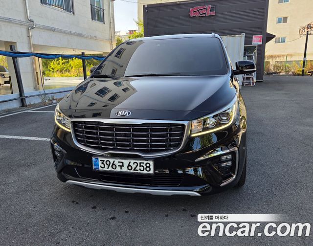 Kia Carnival из Кореи Encar