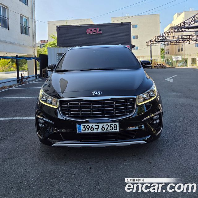 Kia Carnival из Кореи Encar