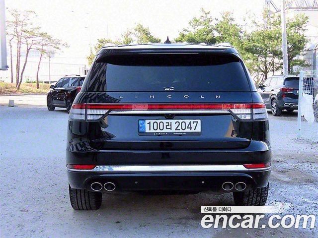 Lincoln Aviator 3.0 Reserve  AWD — пробег 29 731 км — фото 4 из 5
