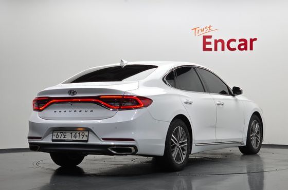 Hyundai Grandeur 2.4 Premium — пробег 93 282 км — фото 2 из 5