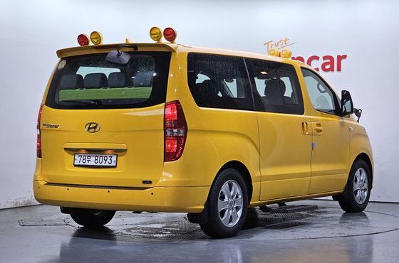 Hyundai Starex School Bus LPi — пробег 87 250 км — фото 2 из 5