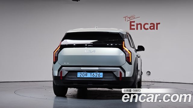 Kia EV3 из Кореи Encar