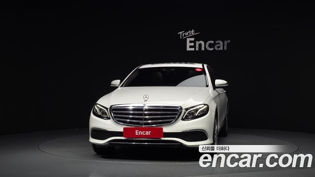 Mercedes-Benz E-Class из Кореи Encar