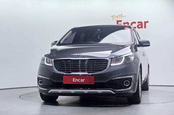 Kia Carnival 9-seater Noblesse — пробег 98 981 км — фото 3 из 5