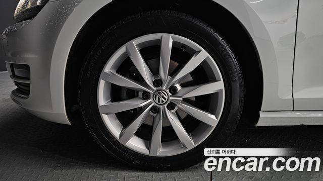 Volkswagen Golf из Кореи Encar