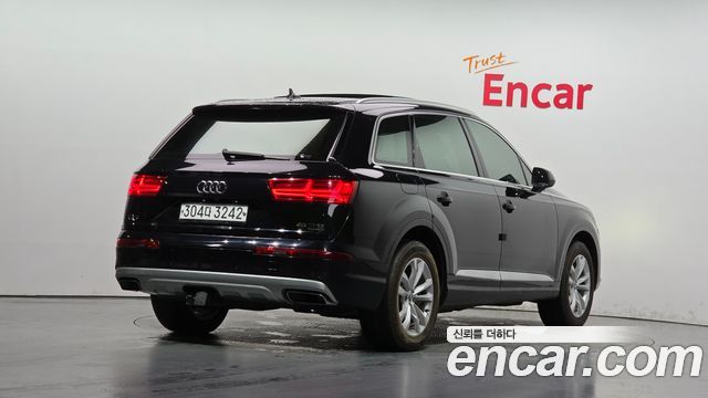 Audi Q7 из Кореи Encar
