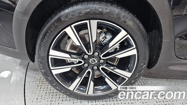 Volvo V60 B5 Ultra AWD — пробег 5 771 км — фото 5 из 5