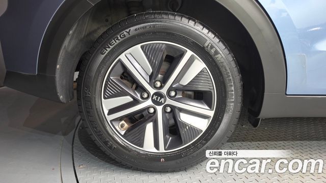 Kia Niro из Кореи Encar