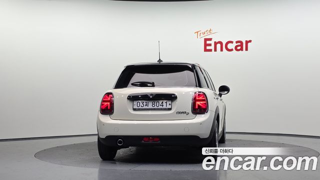 Mini Cooper из Кореи Encar