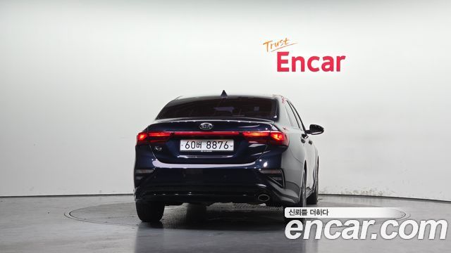 Kia K3 из Кореи Encar
