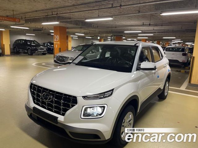 Hyundai Venue 1,6 Premium — пробег 1 км — фото 1 из 5