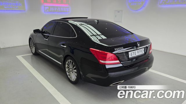 Hyundai Equus VS380 Exclusive — пробег 190 000 км — фото 3 из 5