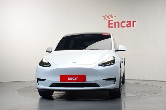 Tesla Model Y RWD — пробег 58 995 км — фото 3 из 5