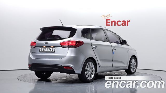 Kia Carens из Кореи Encar