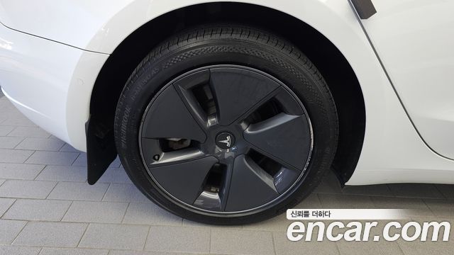 Tesla Model 3 Long Range AWD — пробег 104 667 км — фото 5 из 5