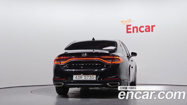Hyundai Grandeur из Кореи Encar
