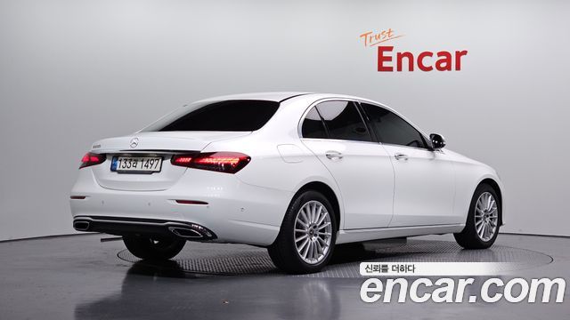 Mercedes-Benz E-Class из Кореи Encar