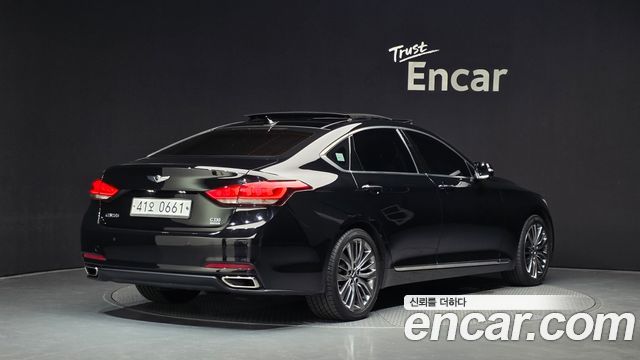 Hyundai Genesis из Кореи Encar