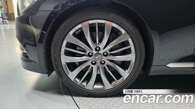 Hyundai Genesis из Кореи Encar