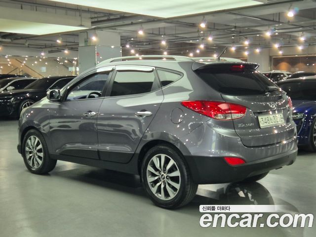 Hyundai Tucson Diesel 2WD LX20 Premier — пробег 139 834 км — фото 2 из 5