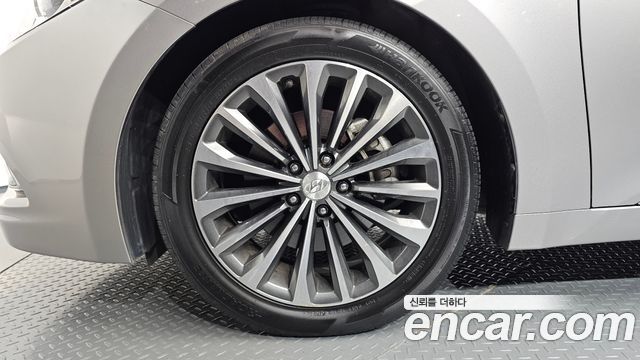 Hyundai Grandeur из Кореи Encar