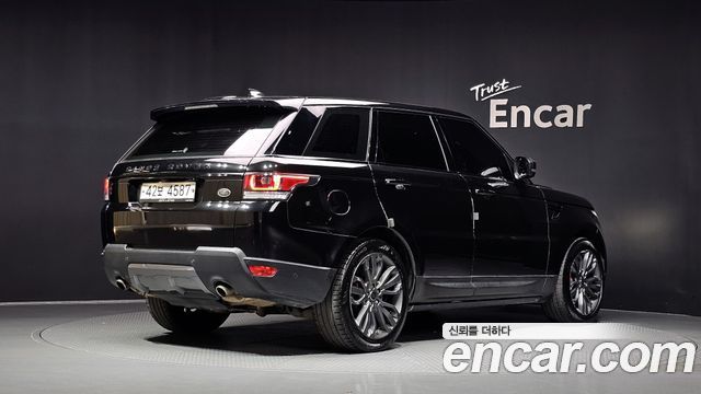 Land Rover Range Rover Sport 3.0 SDV6 HSE Dynamic — пробег 126 255 км — фото 2 из 5