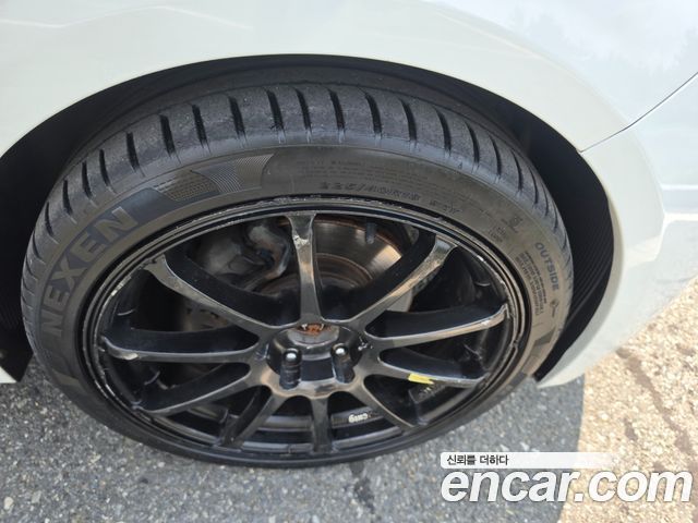 Hyundai Veloster из Кореи Encar