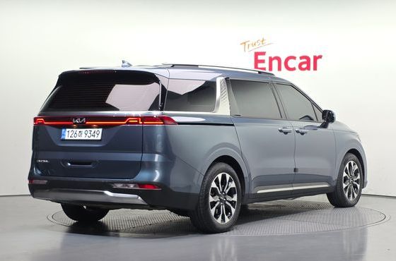 Kia Carnival Diesel 9-Seater Signature — пробег 55 212 км — фото 2 из 5
