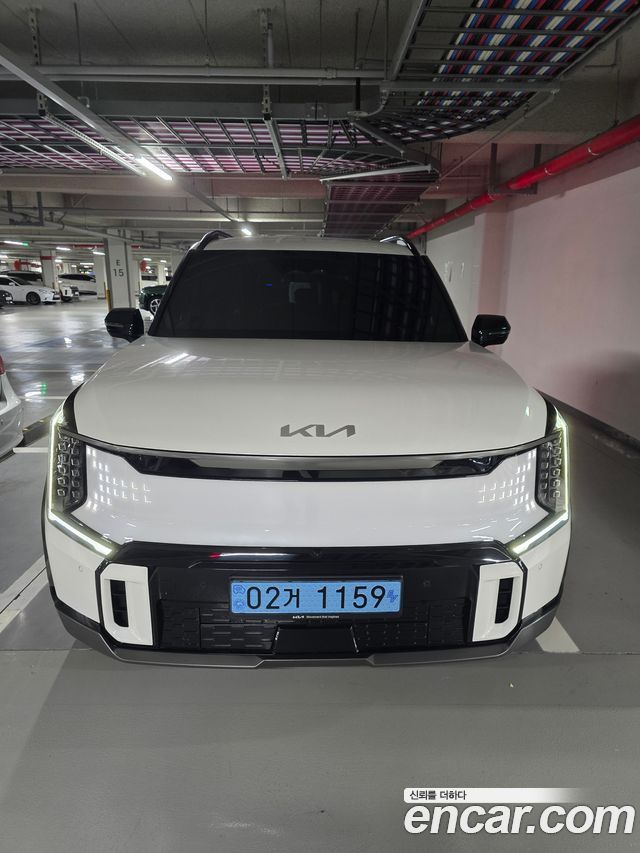 Kia EV9 из Кореи Encar