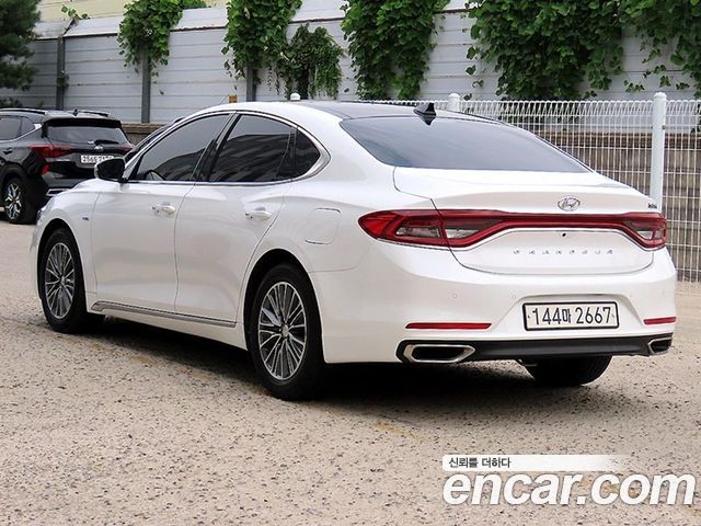 Hyundai Grandeur Premium — пробег 75 454 км — фото 3 из 5