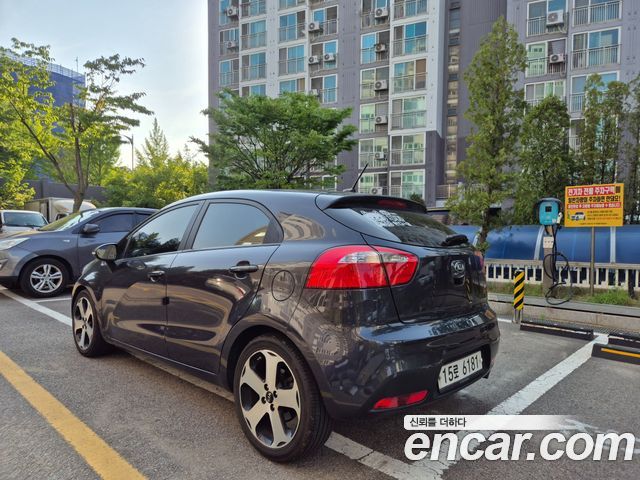 Kia pride из Кореи Encar