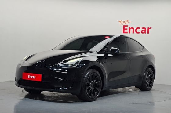 Tesla Model Y RWD — пробег 9 630 км — фото 1 из 5