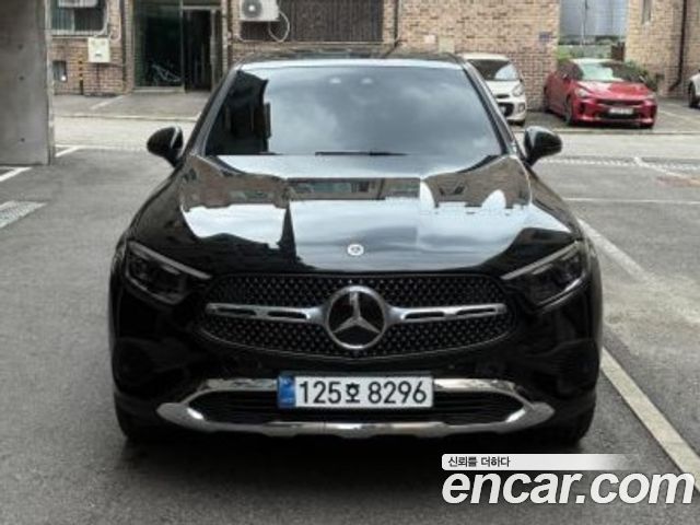 Mercedes-Benz GLC-Class GLC300 4MATIC Avnatgarde Coupe — пробег 5 000 км — фото 2 из 5