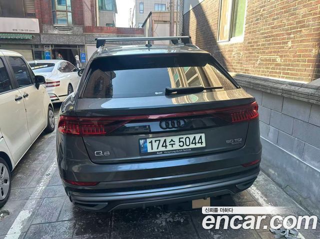 Audi Q8 из Кореи Encar